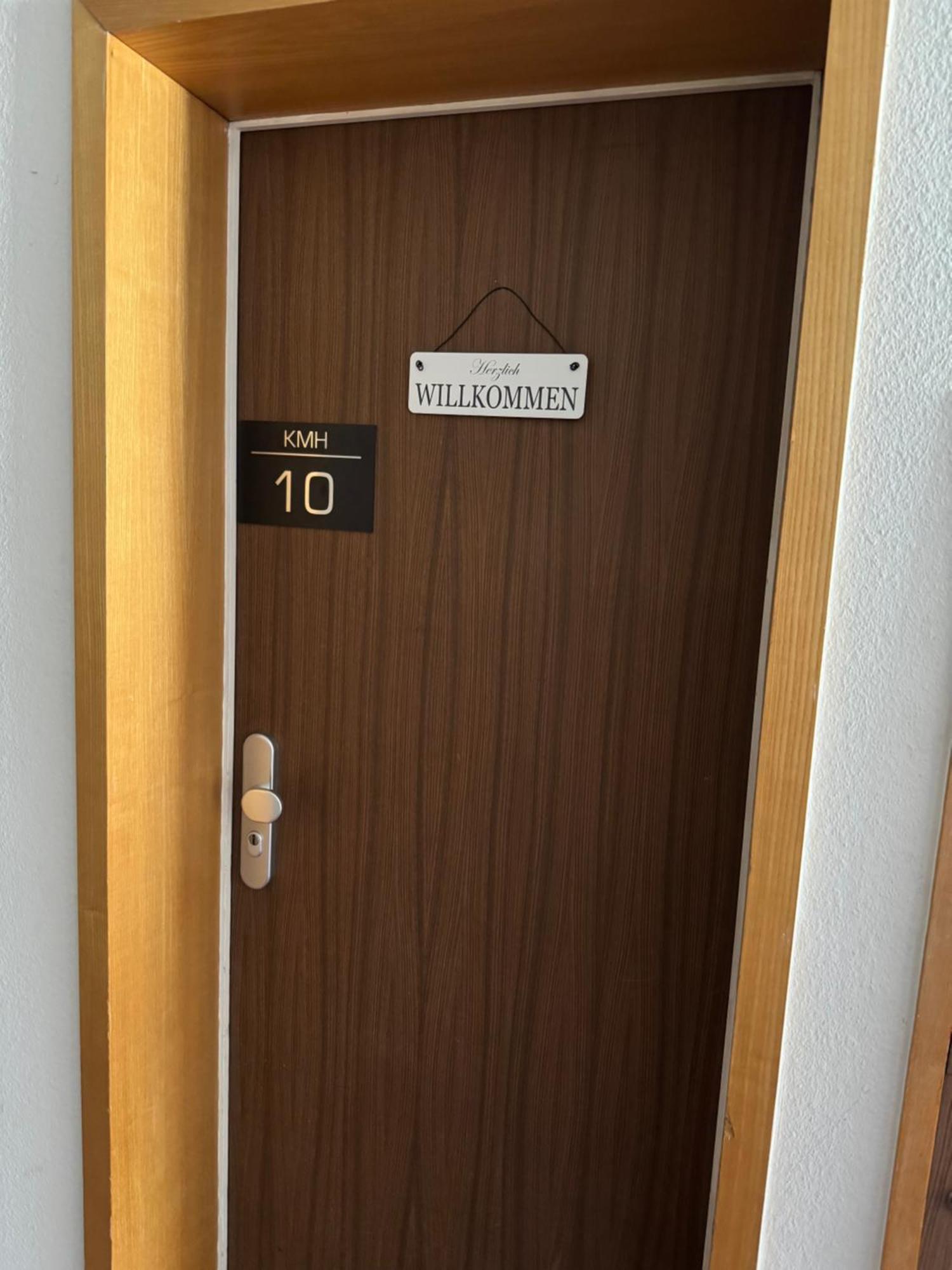 KMH 1 Zi-Apartment St. Blasien Bagian luar foto